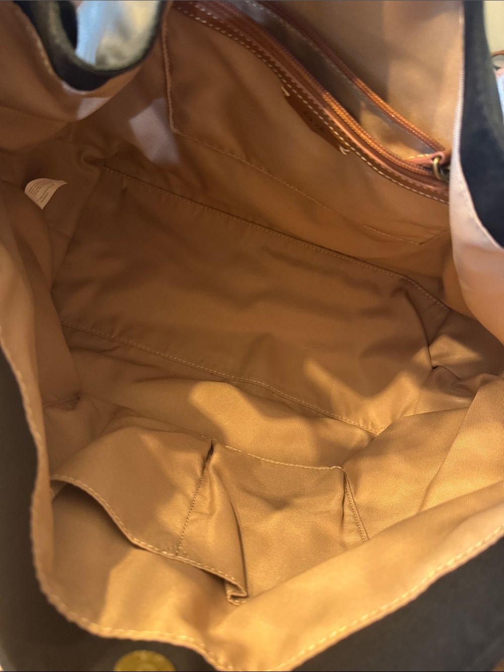 The Sak Large Feliz Tote black leather bag - Picture 8 of 10